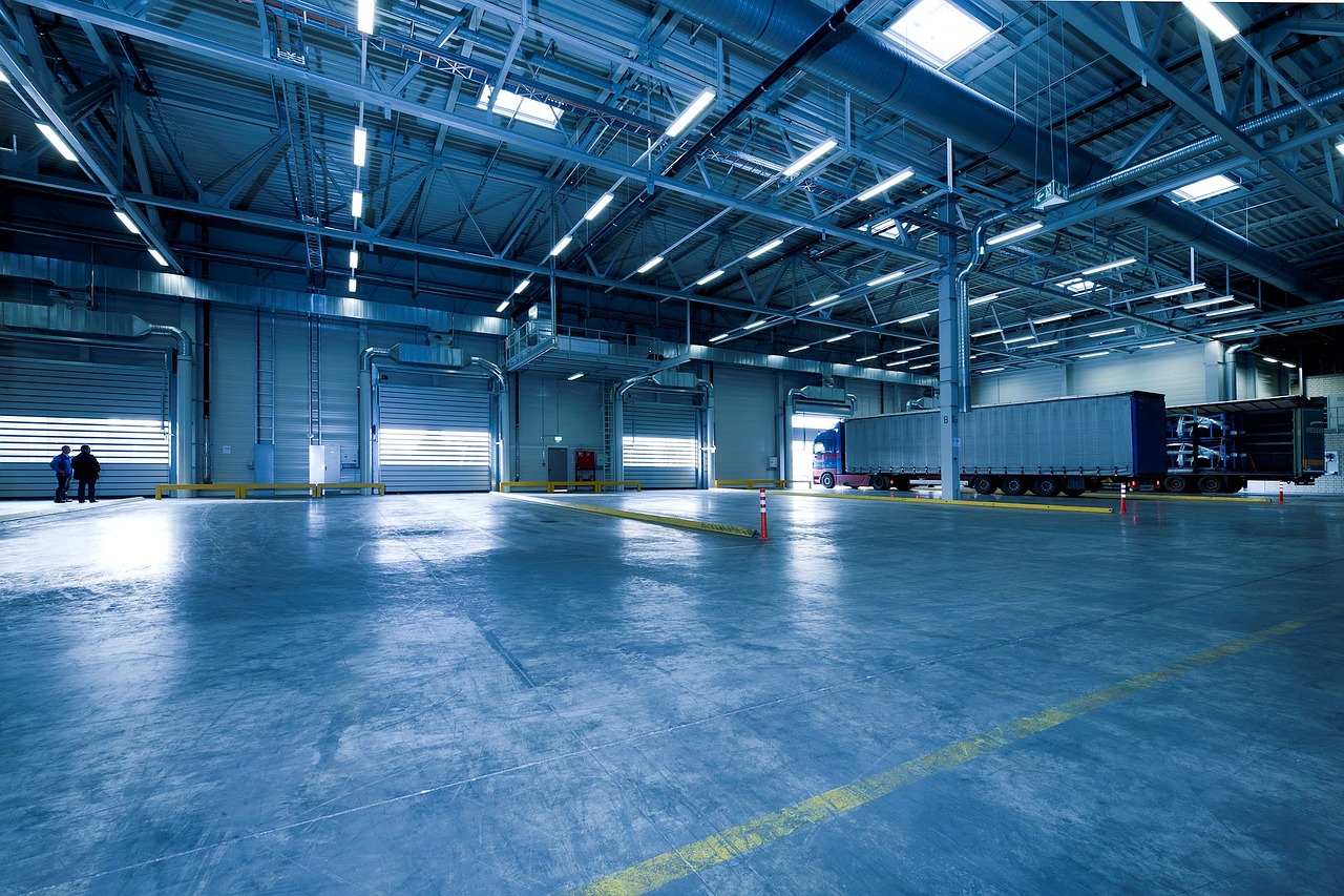 large distribution facility for lorries with epoxy floor installation